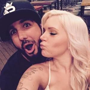 Meet your Posher, Maci